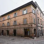 La Corte Segreta - Centro Storico Урбино